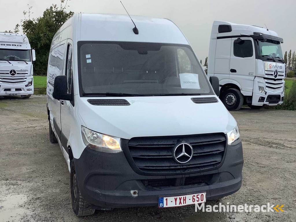 2021 Mercedes-Benz L2U3 Sprinter Transporter