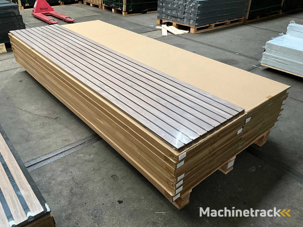 Akupanel Nussbaum Premium Akustik-Wandpaneel 280x60 cm (36x)