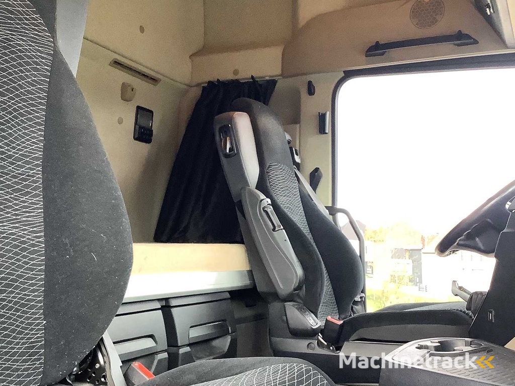 Mercedes-Benz - Actros - Truck - 2019