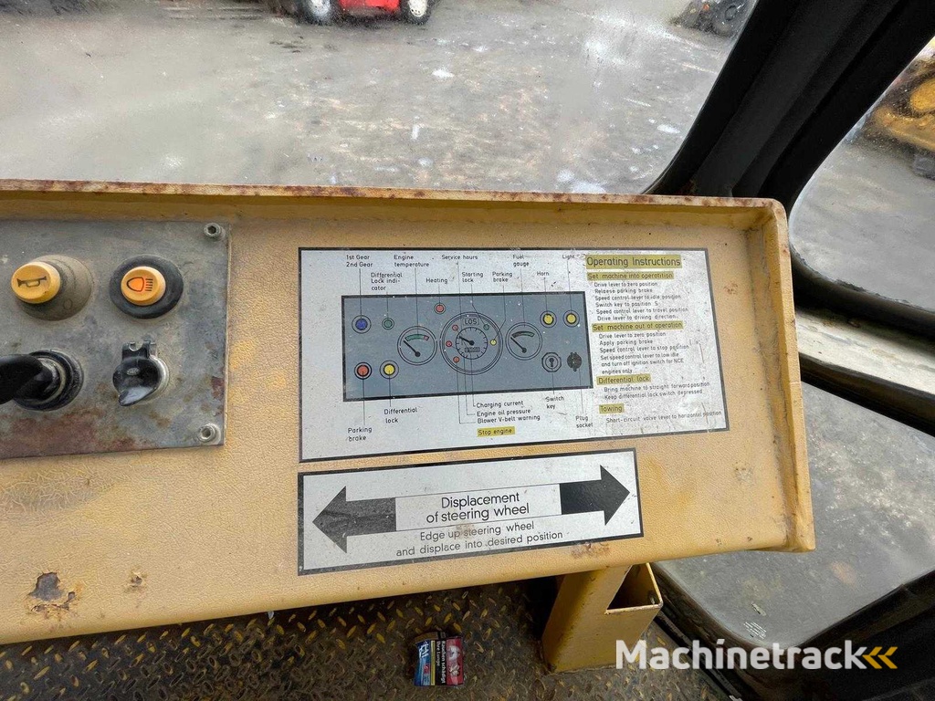 Vibromax - 1995 - 2000 Compactor Roller 12.5T 3.765H - Grondwals