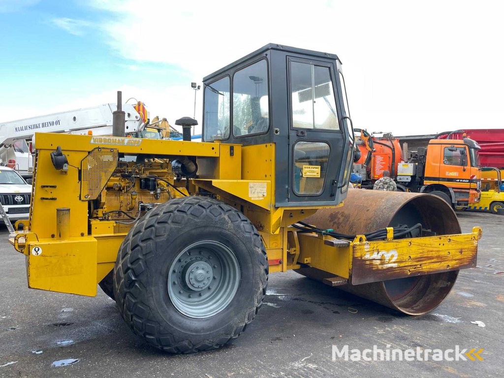 Vibromax - 1995 - 2000 Compactor Roller 12.5T 3.765H - Grondwals