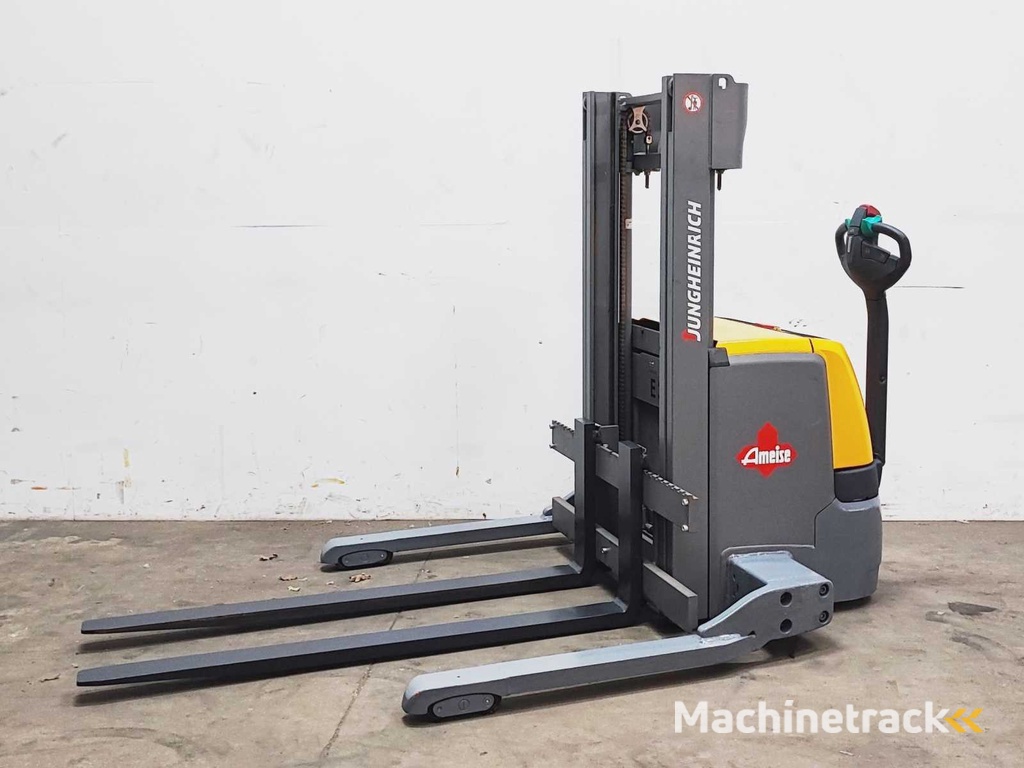 Jungheinrich - 2017 - EJC B16 - Stapelaar