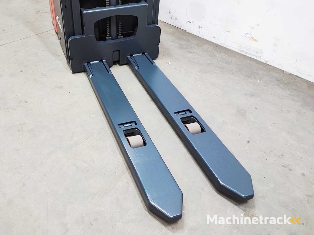 Linde - L12 SP - Stapelaar - 2014