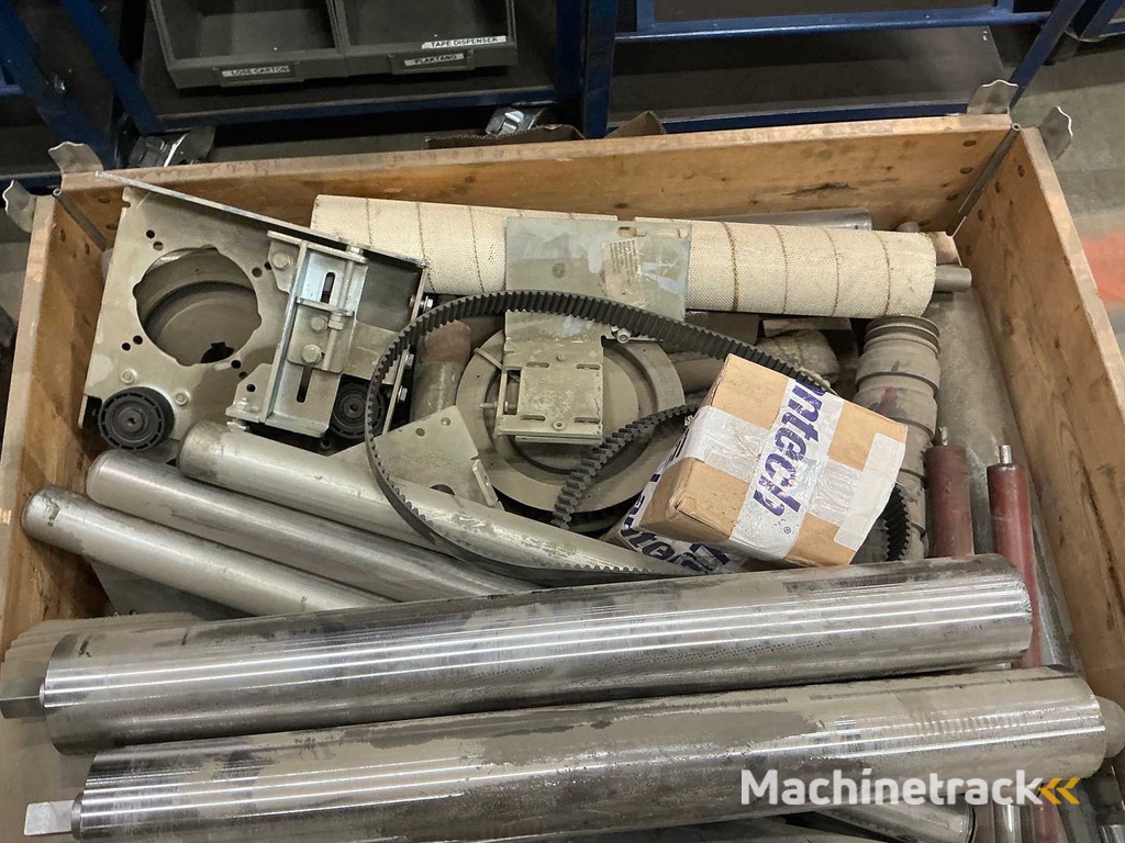 Partij draagrollers en rolbaanonderdelen