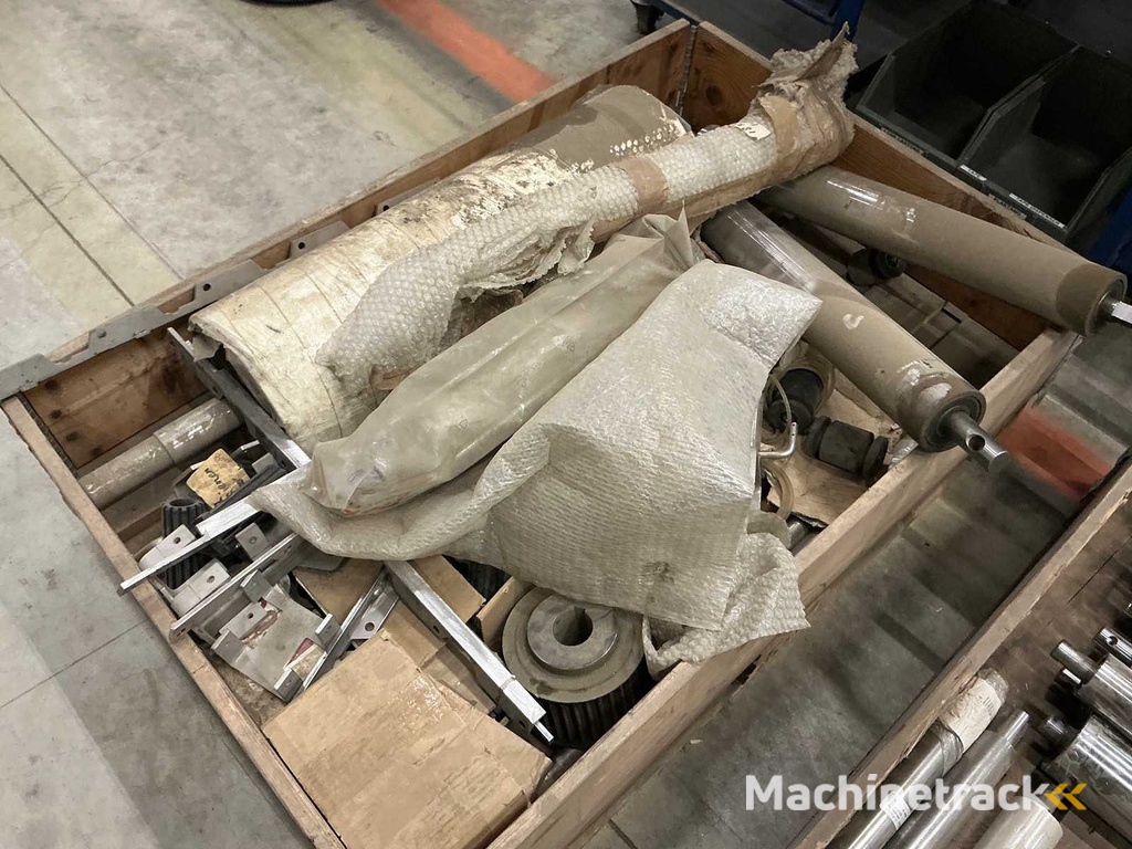 Partij draagrollers en rolbaanonderdelen