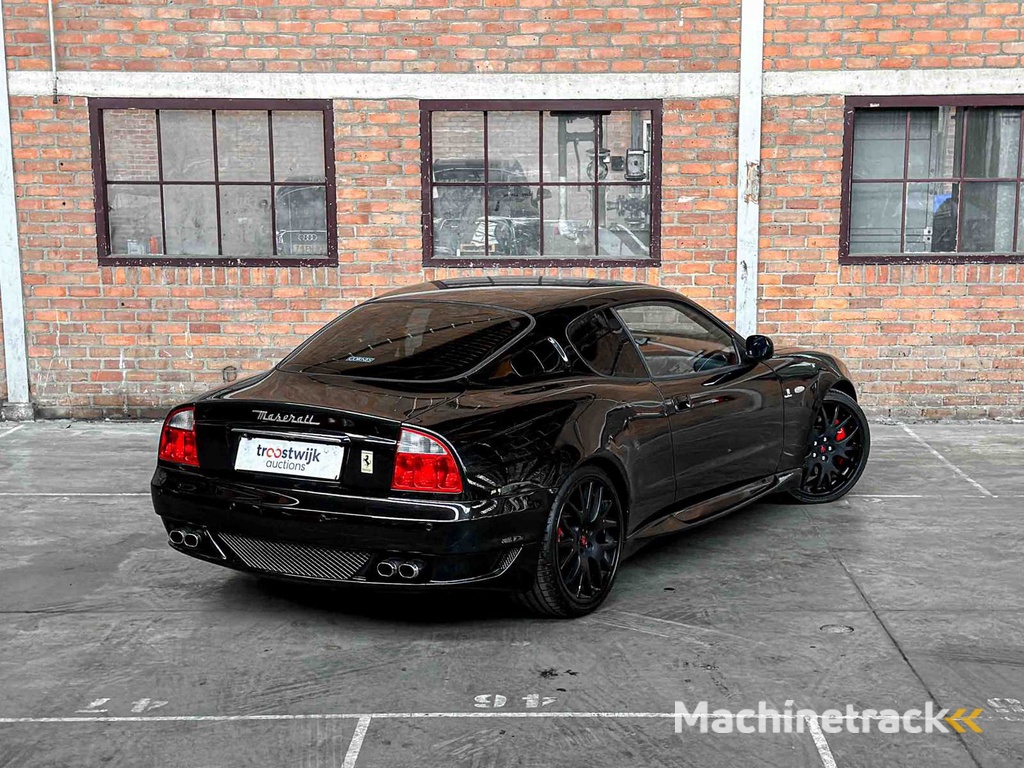 Maserati GranSport Coupe 4.2 V8 400pk 2006 -Youngtimer-