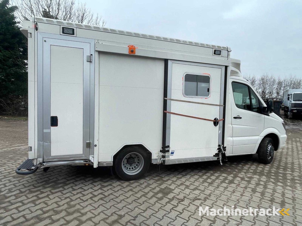 Mercedes - Sprinter - Nutzfahrzeug