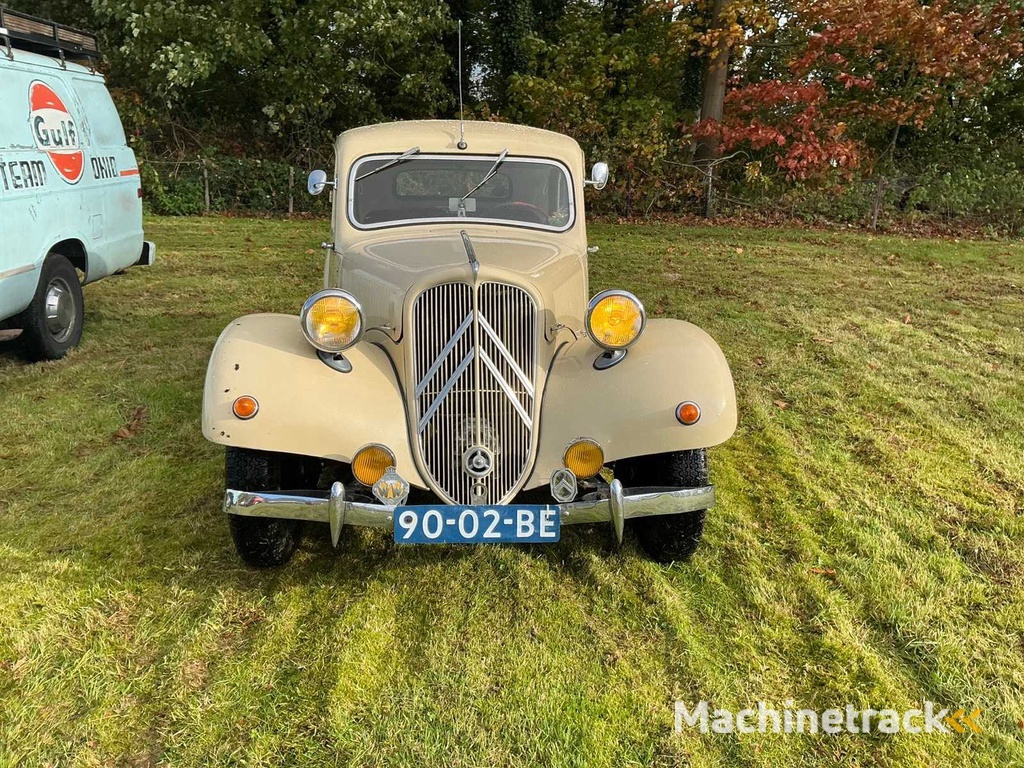 1951 Citroen Traction Avant 11 Legere