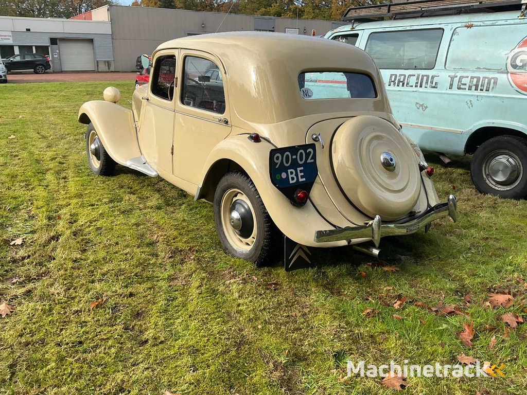 1951 Citroen Traction Avant 11 Legere
