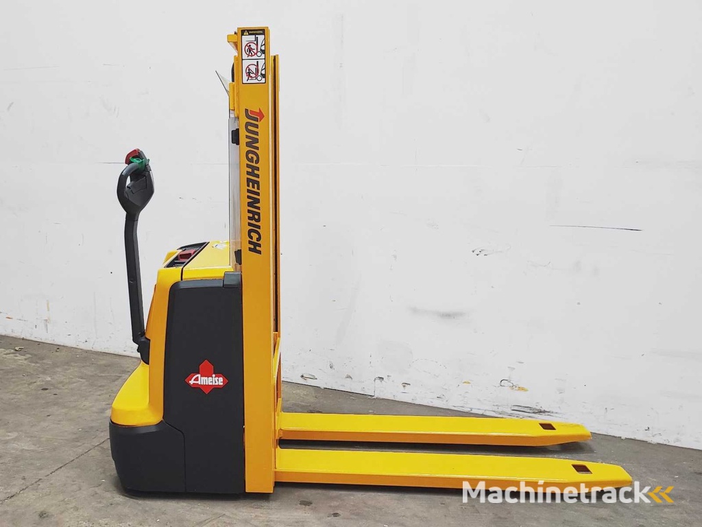 Jungheinrich - 2015 - EJC 110 - Stapelaar