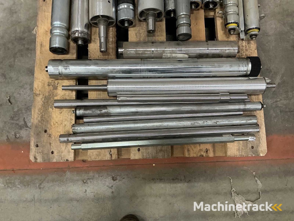 - - Partij diverse transportrollen (15x)