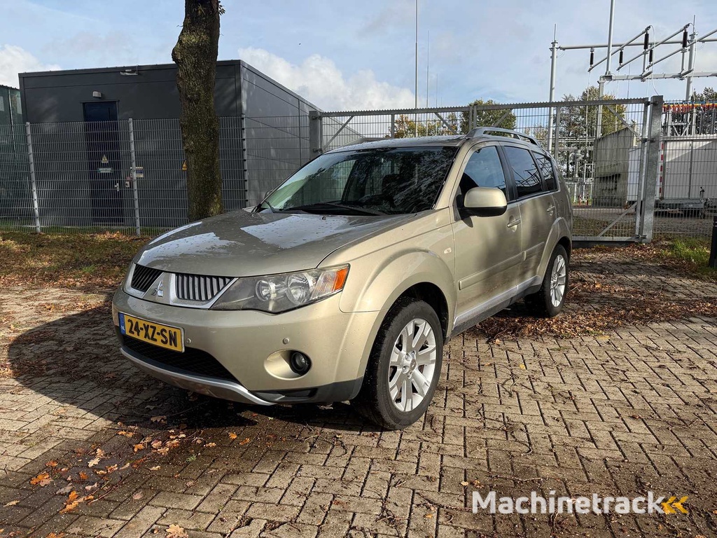 Mitsubishi - Outlander - 2.4 Intro Edit. 2WD - Car - 2007