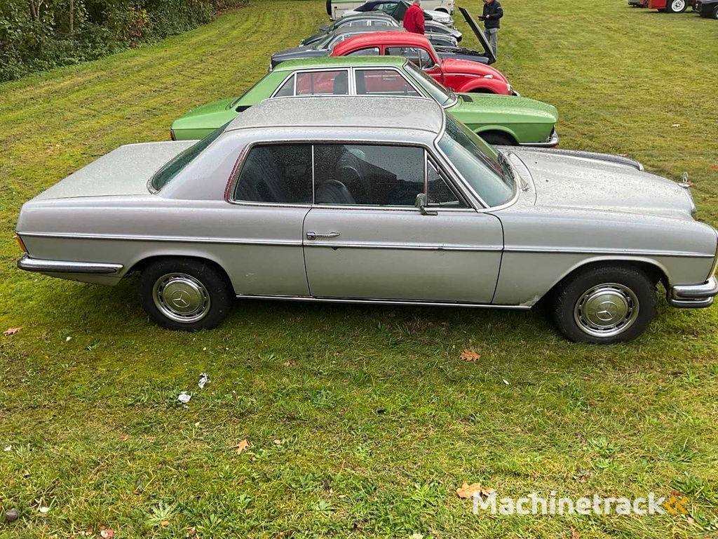 1969 Mercedes-benz 250 coupé (W114)
