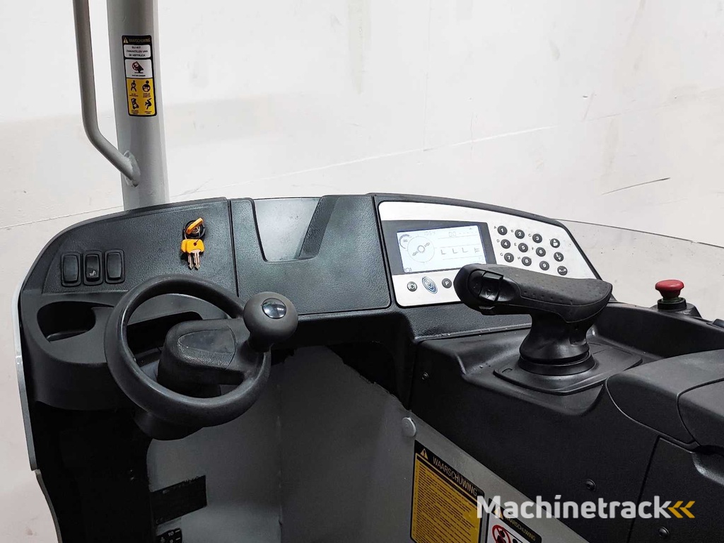 Still - 2015 - FM-X20 - Reach truck