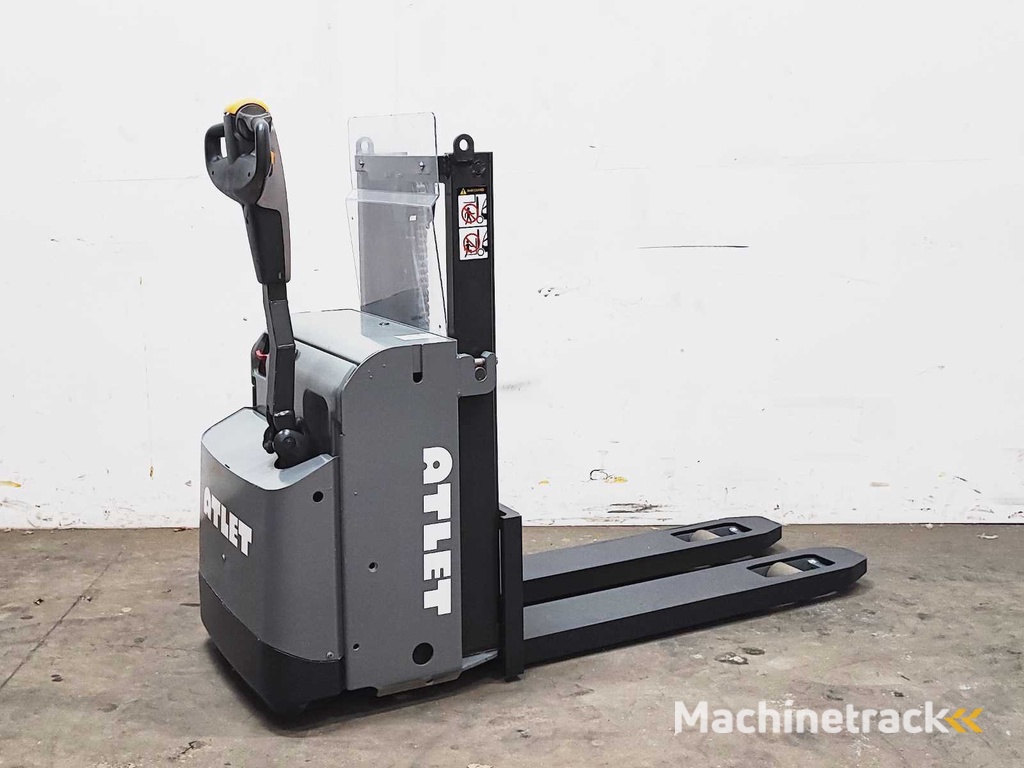 Atlet - - PSL125 - Stapelaar