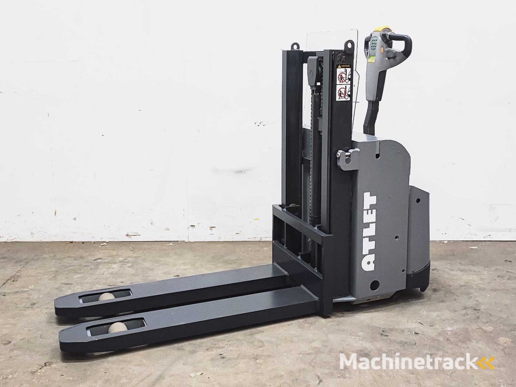 Atlet - - PSL125 - Stapelaar