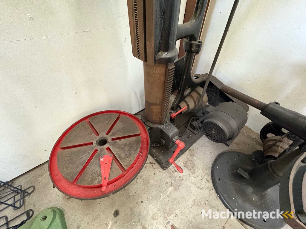 Schatten uit de industriële geschiedenis – 50 historische machines uit 90 jaar