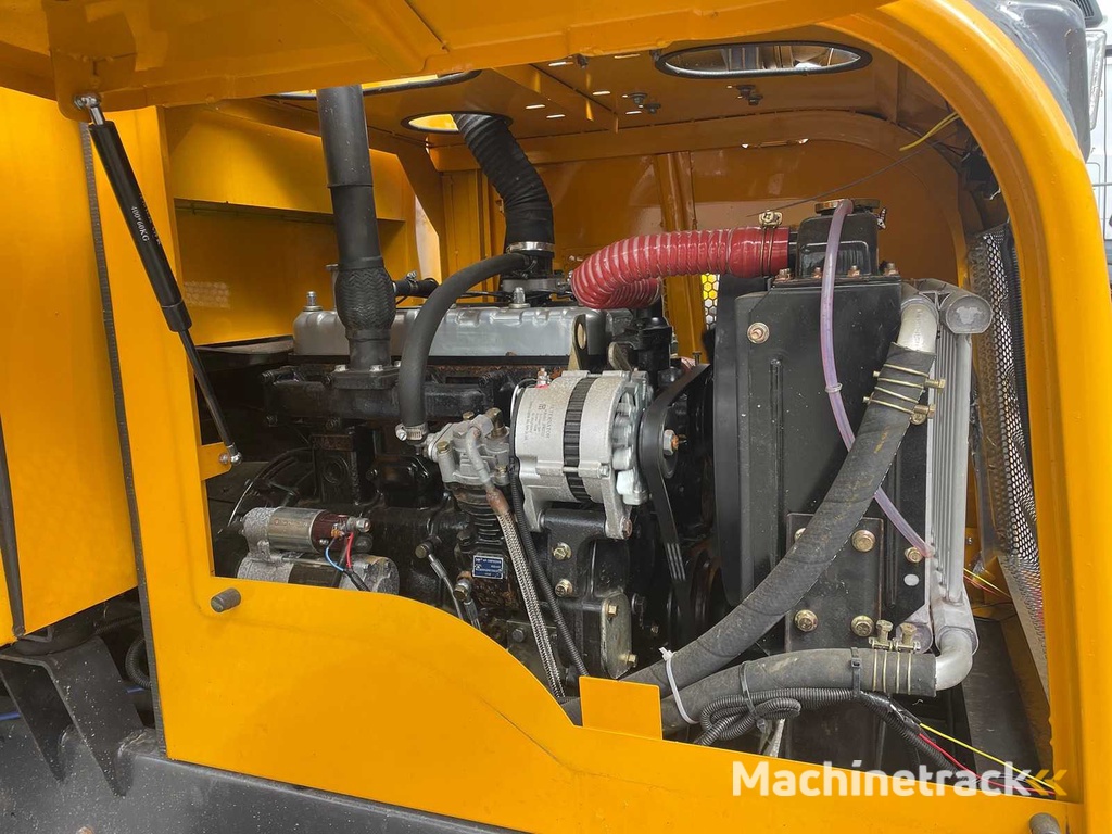 Mach Pro - MP-L300 - Schop - 2024