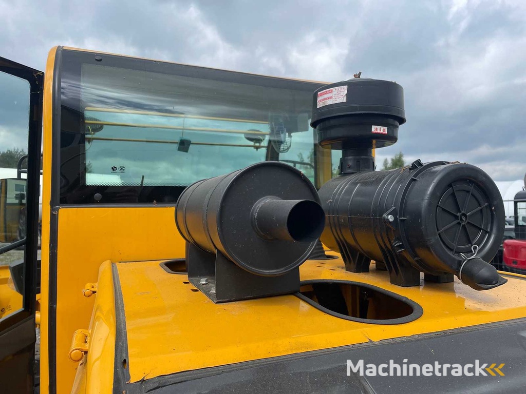 Mach Pro - MP-L300 - Schop - 2024