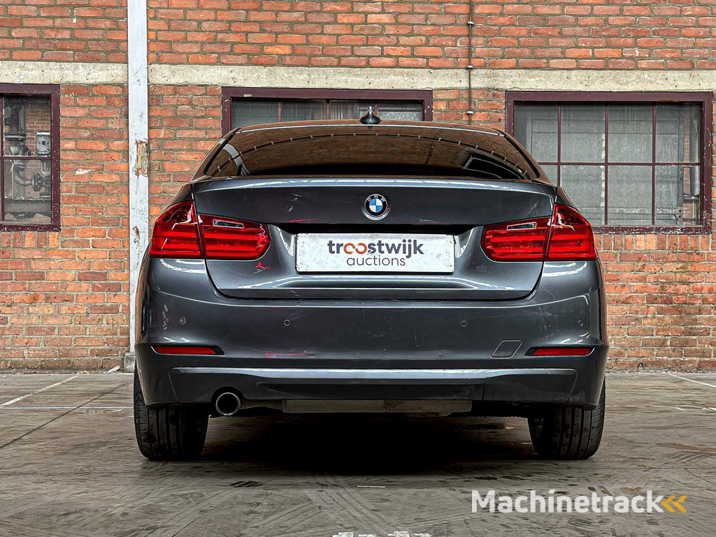 BMW 320i High Executive 184pk 2012 3-serie, 75-XGB-4