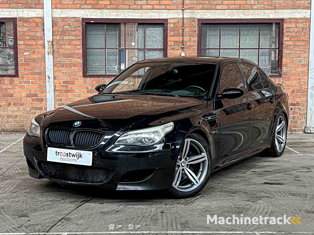 BMW M5 5.0 V10 E60 507pk 2008 5-Serie YOUNGTIMER