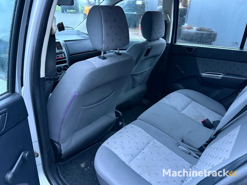 Hyundai - Getz - 1.3i Active Cool - Personenauto