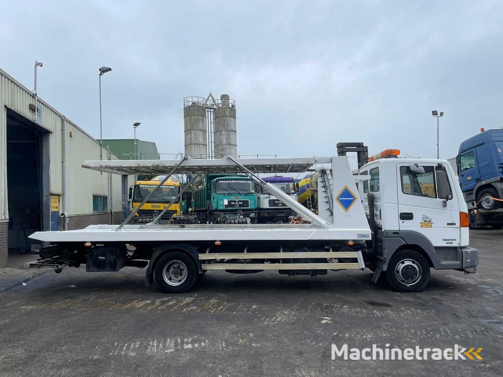 Nissan - Atleon 25.16 - Truck