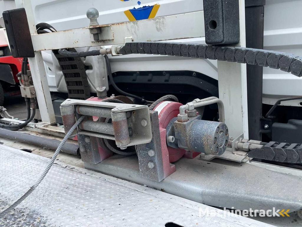 Nissan - Atleon 25.16 - Truck