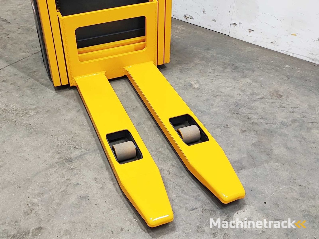 Jungheinrich - 2001 - EJC 10 - Stapelaar