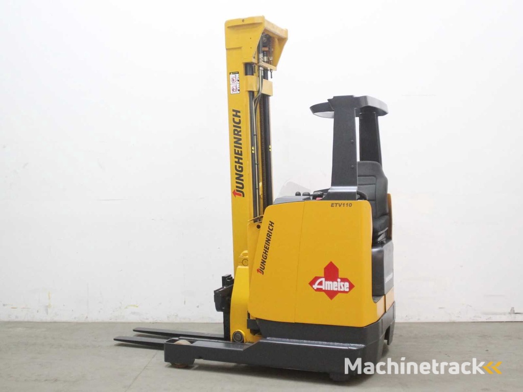 Jungheinrich - 1999 - ETV 110 - Reach truck