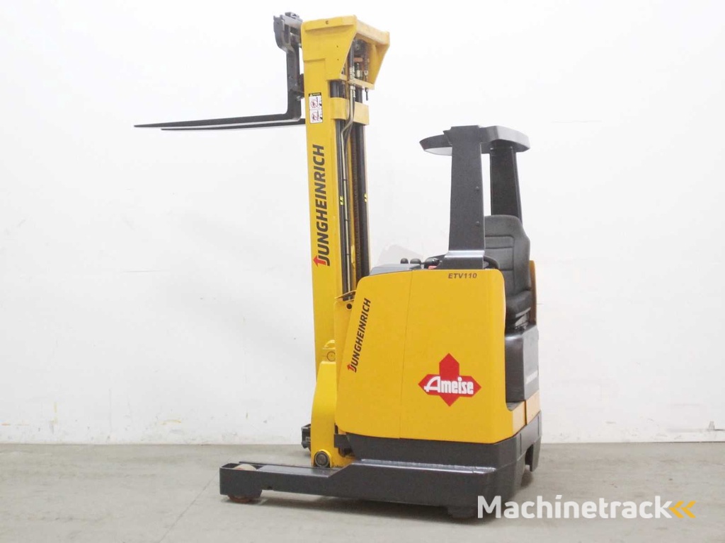 Jungheinrich - 1999 - ETV 110 - Reach truck