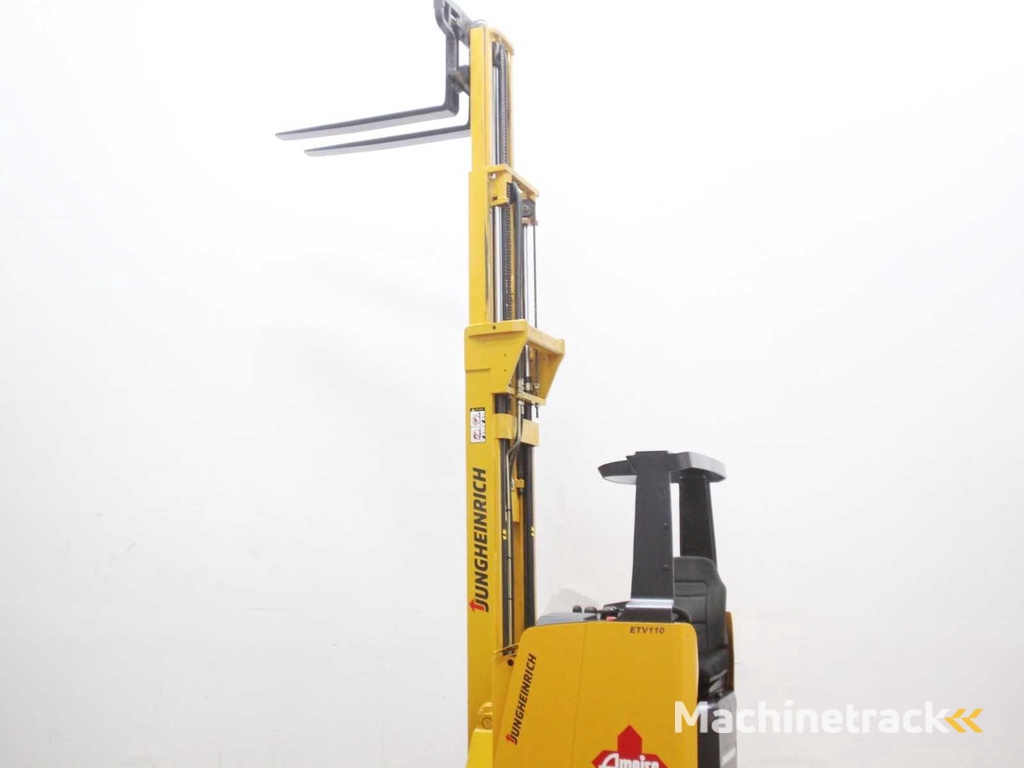 Jungheinrich - 1999 - ETV 110 - Reach truck