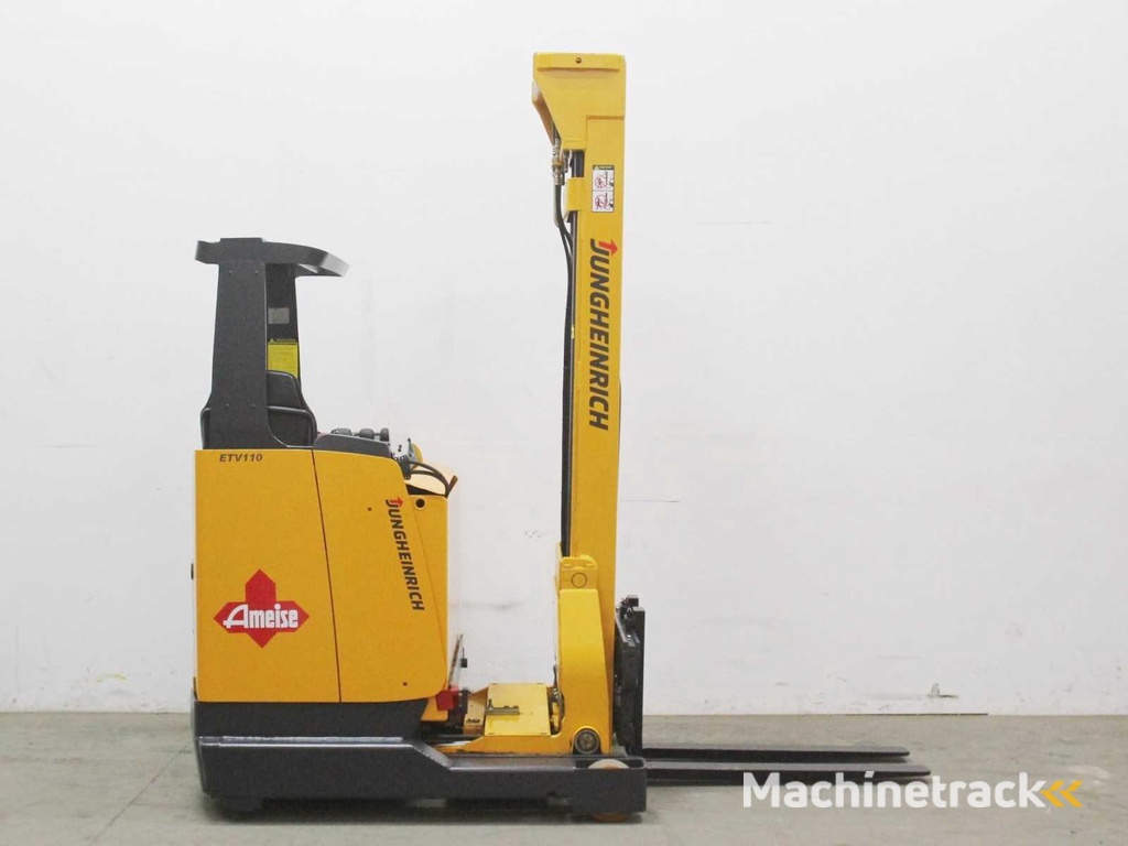 Jungheinrich - 1999 - ETV 110 - Reach truck
