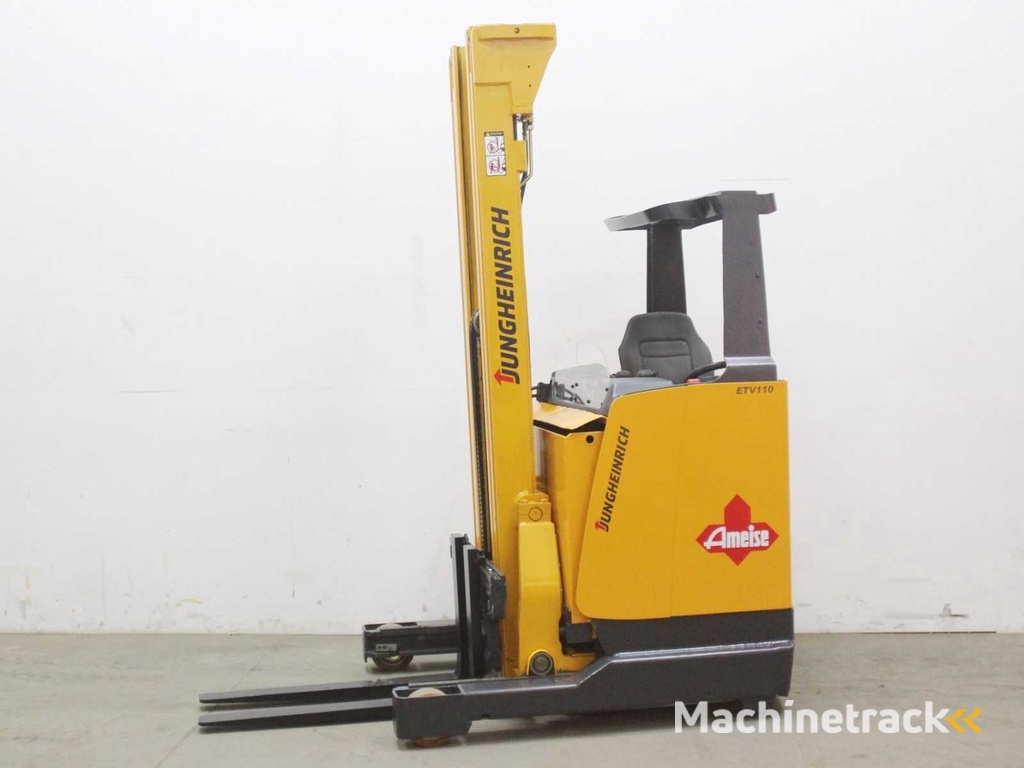 Jungheinrich - 1999 - ETV 110 - Reach truck