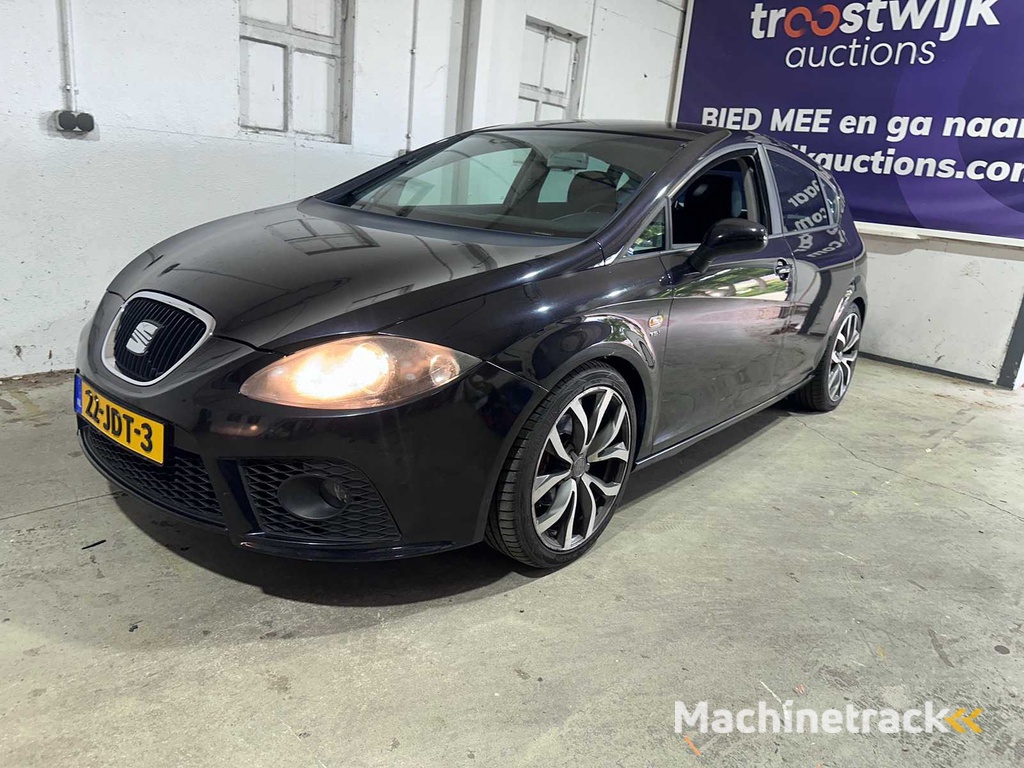 SEAT - Leon - 1.4 TSI Dynamic St. - 22-JDT-3