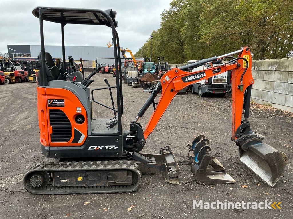 2022 Doosan DX17Z Mini Excavator