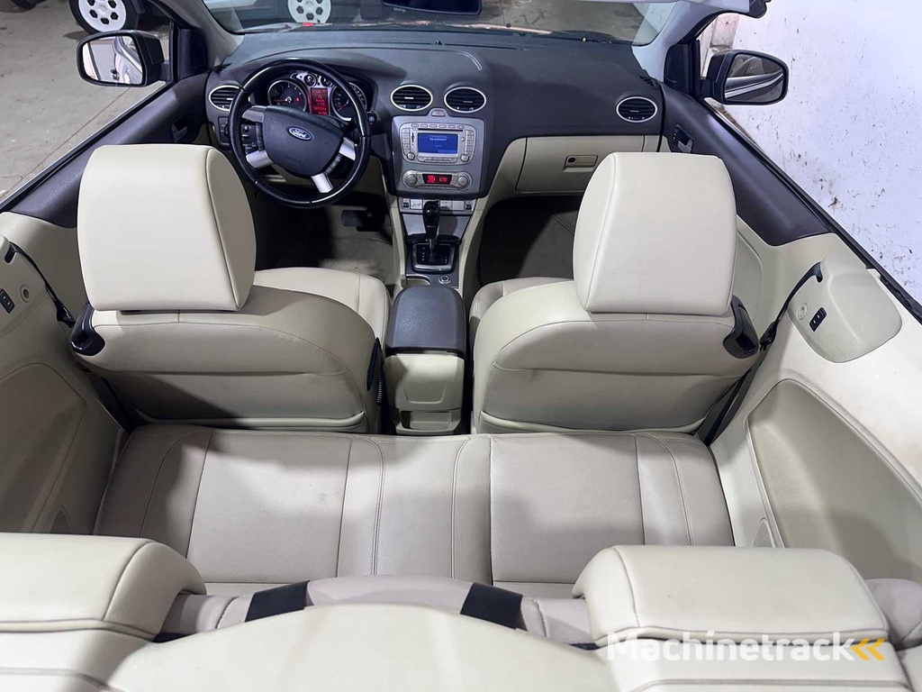 Ford - Focus Coupé-Cabriolet - 2.0 Titan - 42-LXJ-5