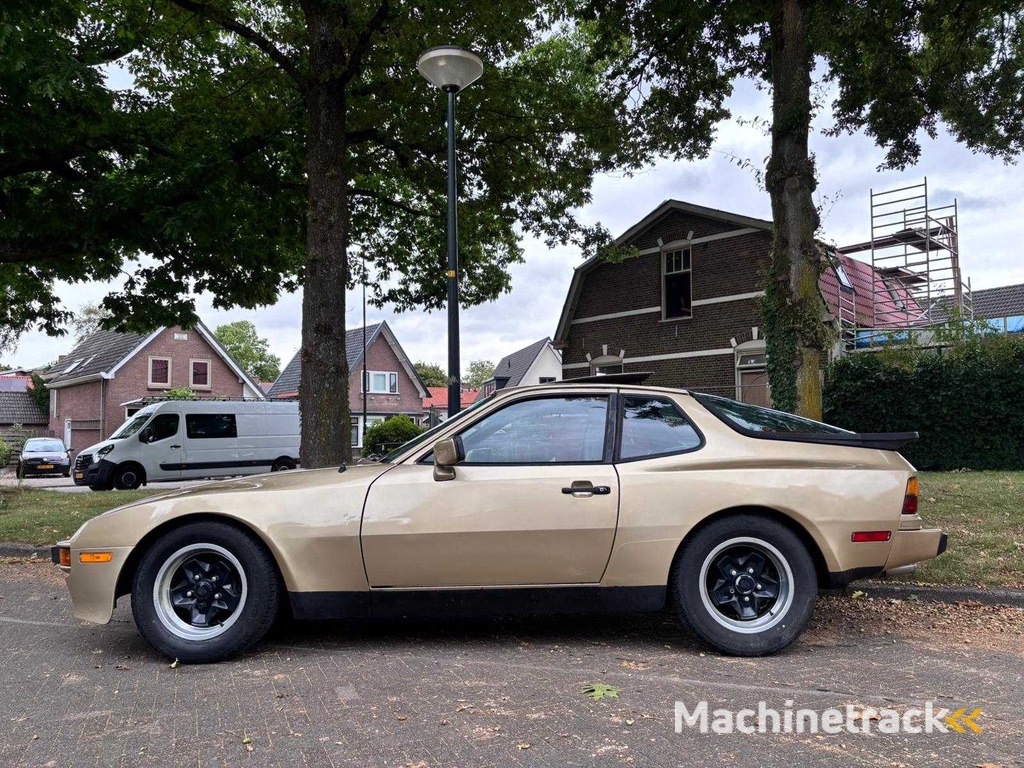 Porsche - 944 - 1984 - UNIEK - Personenauto