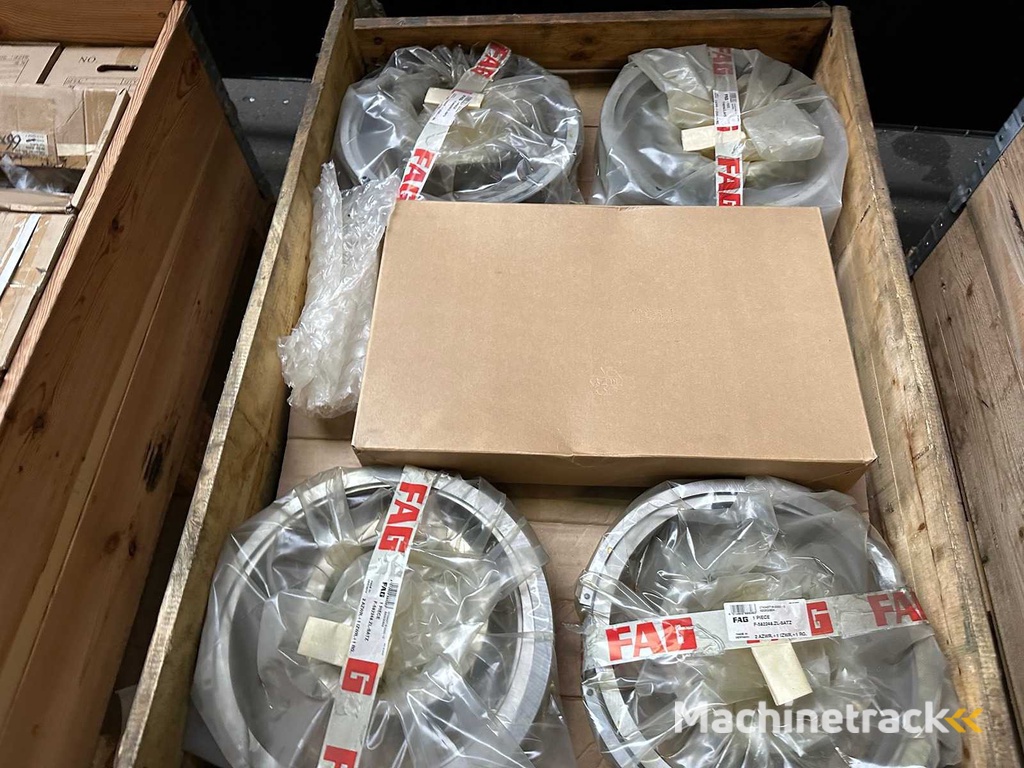 4x large FAG Bearings - 491 kg net