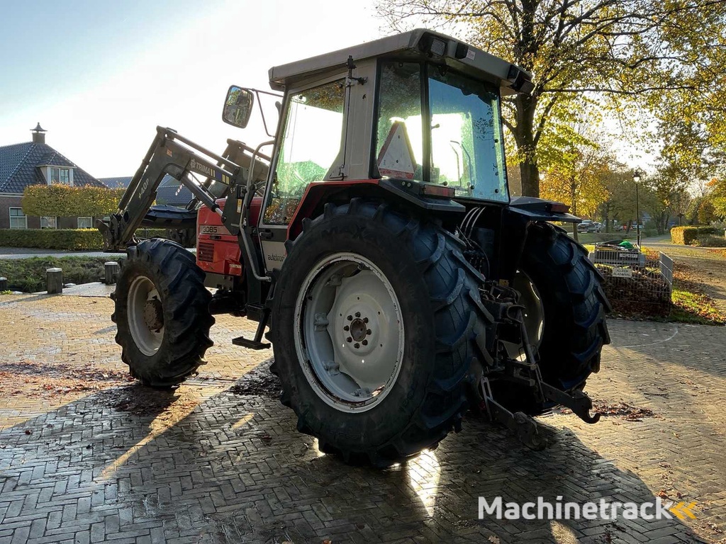1993 Massey Ferguson 3085 Front Loader Four Wheel Drive Farm Tractor
