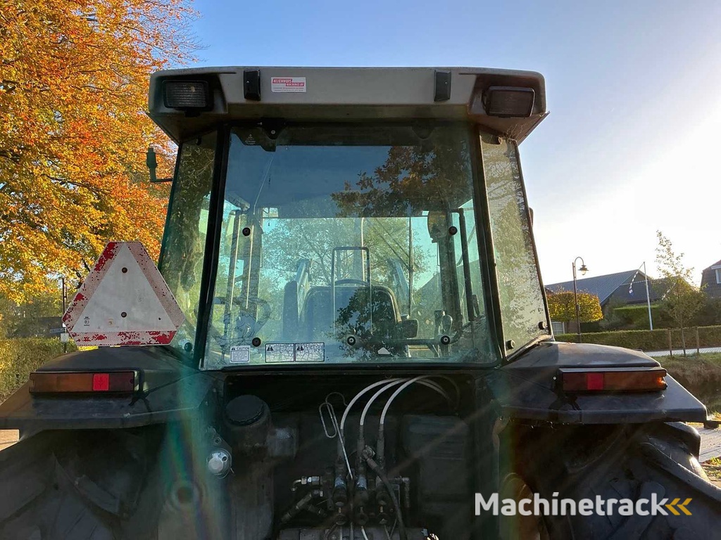 1993 Massey Ferguson 3085 Front Loader Four Wheel Drive Farm Tractor