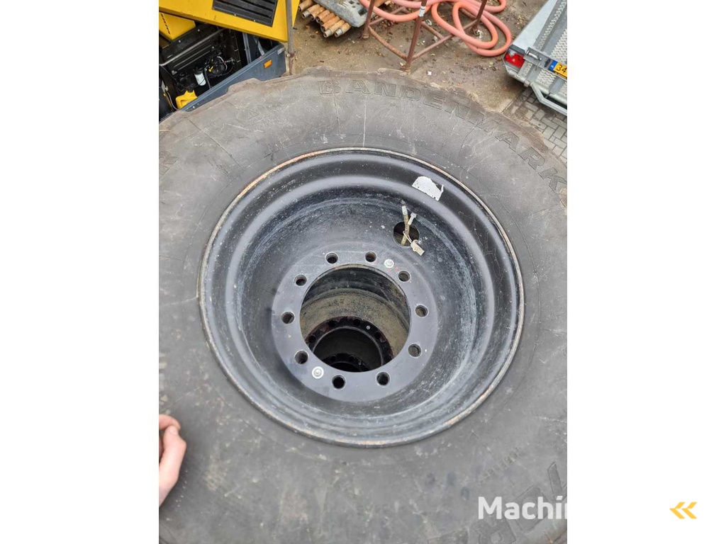 Tire Market Graderer 315/70R22.5 Reifen Bagger Reifensatz