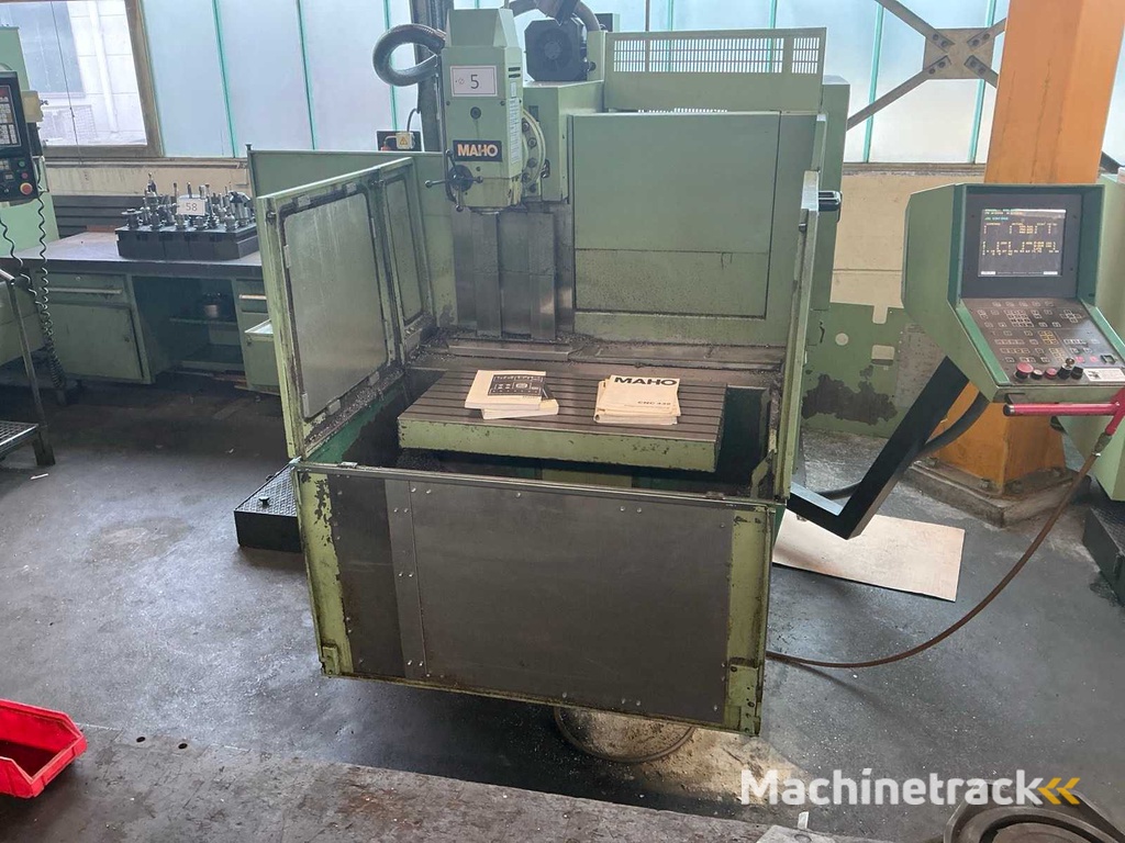 MAHO - MH 600 E2 - Universal Milling Machine