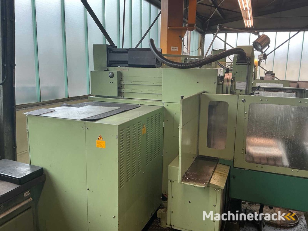 MAHO - MH 600 E2 - Universal Milling Machine