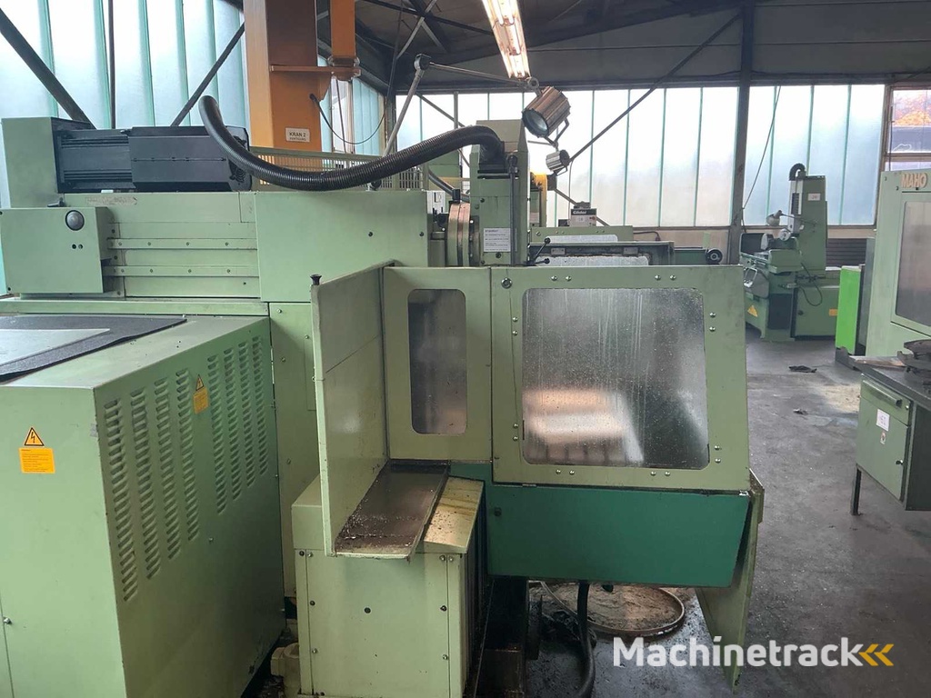 MAHO - MH 600 E2 - Universal Milling Machine