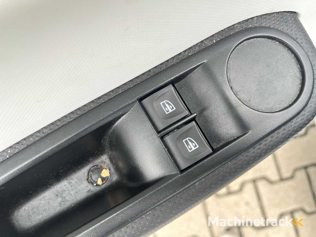 Renault Twingo 1.0 SCe Limited 2022 | N-833-TV