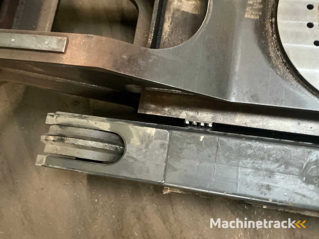 2018 VTS constructions Rups onderwagen