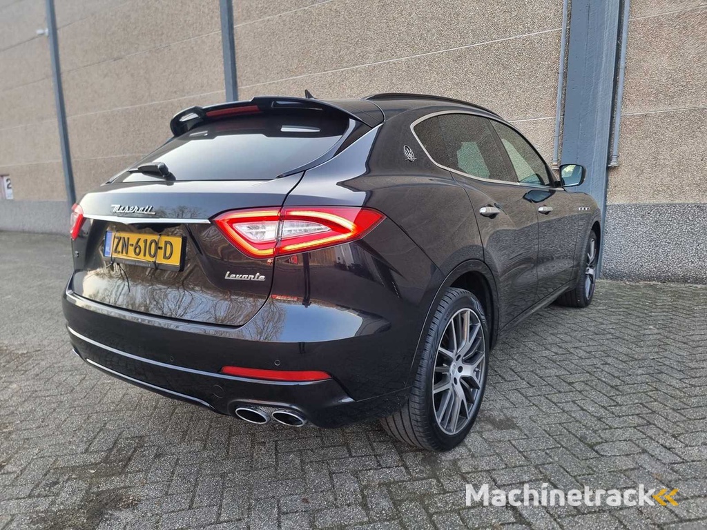 2017 Maserati Levante 3.0 V6 D Allradantrieb PKW