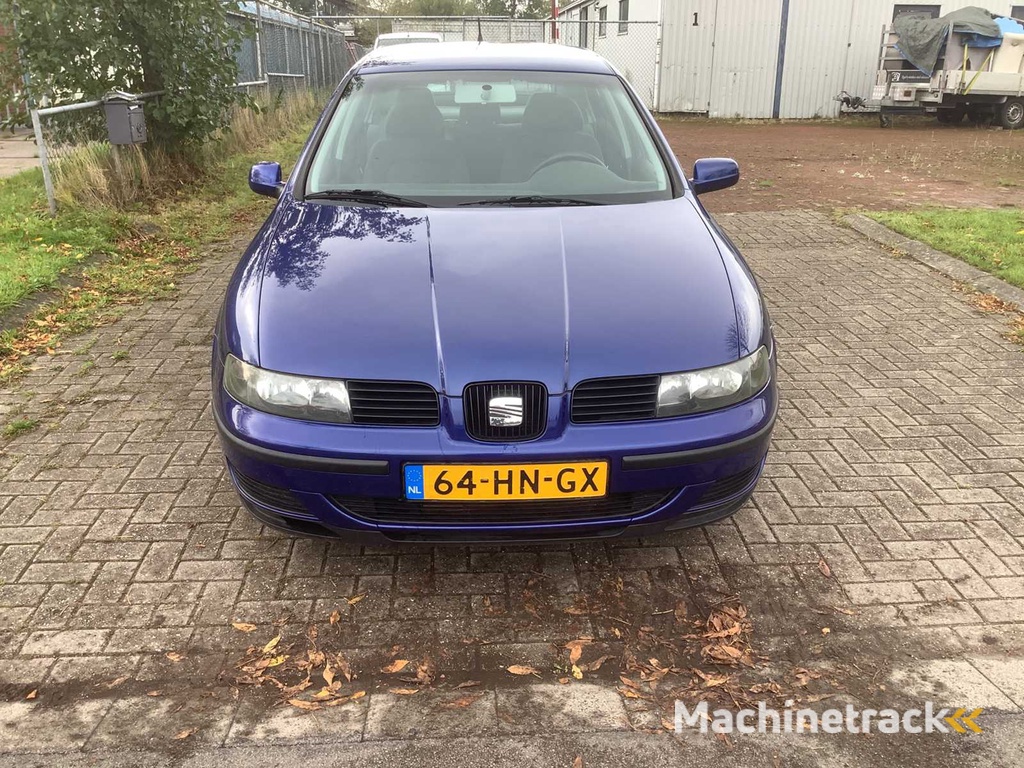 2001 SEAT Leon 1.6-16V Stella Passenger Car