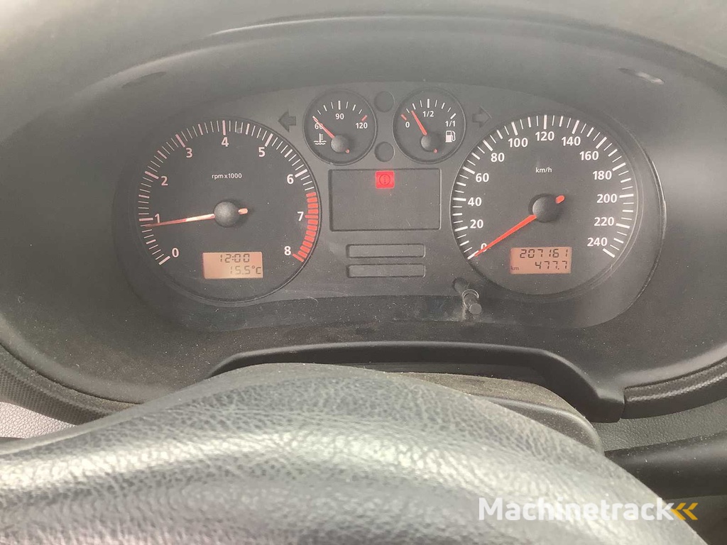 2001 SEAT Leon 1.6-16V Stella Passenger Car